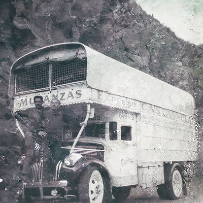 Antiguo Camion Mudanza